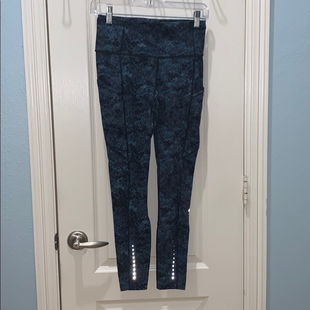 Lululemon Fast and Free 7/8 nulux